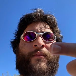 Meet your Posher, Alejandro